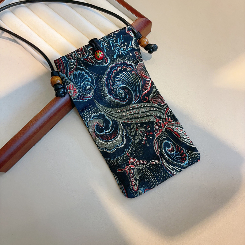 Torbica za mobitel od brokata u književnom kineskom stilu, crossbody remen, vertikalni dizajn