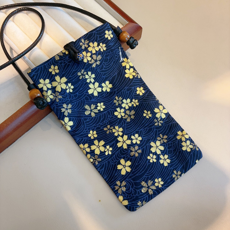 Torbica za mobitel od brokata u književnom kineskom stilu, crossbody remen, vertikalni dizajn