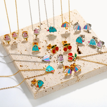 Rozsdamentes acél fülbevaló és nyaklánc készlet fagylalt, meggy, szellem és esernyő motívumokkal; elektroplakolt felület; szabályos lánc; nőknek