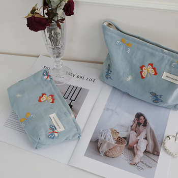 Козметична чанта с бродерия, флорална шарка, памук и лен, подплата от памук