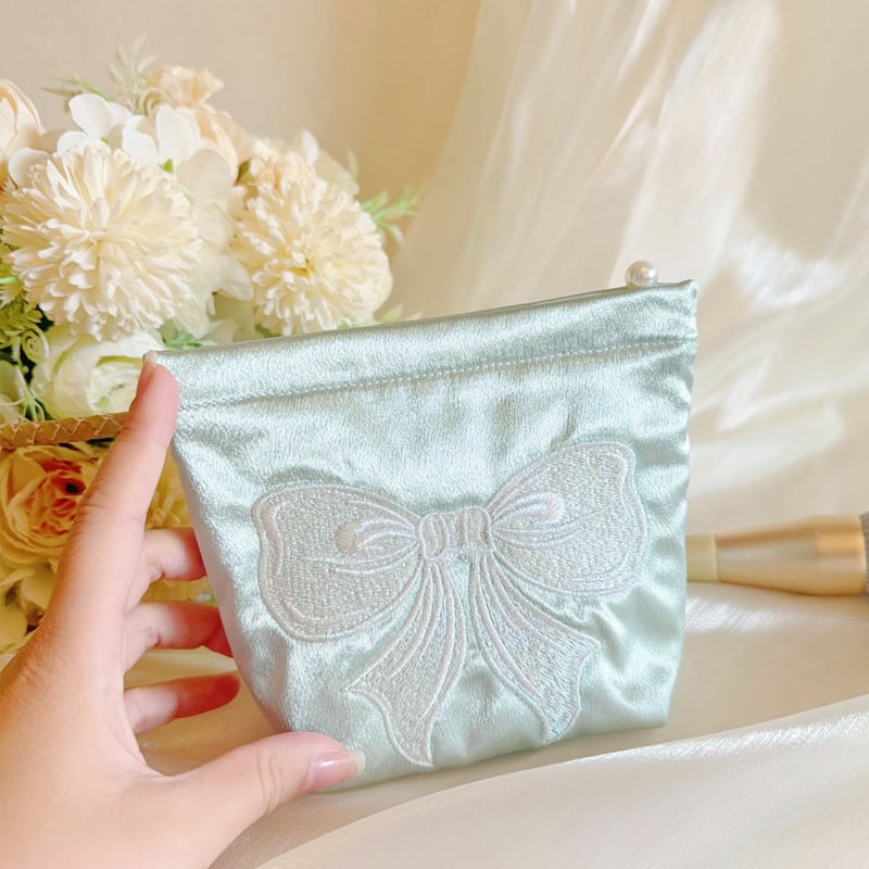 LOVELIMERENCE козметична чанта с бродирана панделка, полиестерен външен корпус и платнена подплата, преносима с голям капацитет вътрешна чанта