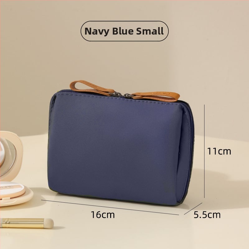 Козметична чанта за пътуване — урбан стил, ултралека и износоустойчива (Полиестер; Полиестерна подплата; Урбан стил; Свръхлека; Устойчивост на износване)