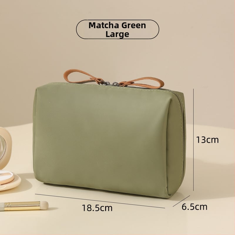 Козметична чанта за пътуване — урбан стил, ултралека и износоустойчива (Полиестер; Полиестерна подплата; Урбан стил; Свръхлека; Устойчивост на износване)