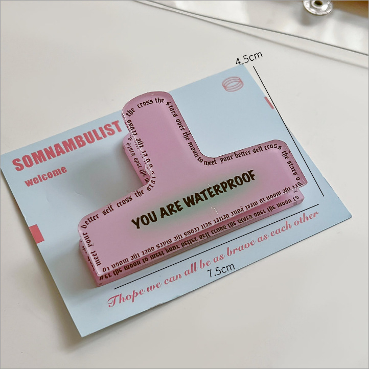 Jegyzetklip — Zhe Friends, műanyag, 2023-07-01-től elérhető.