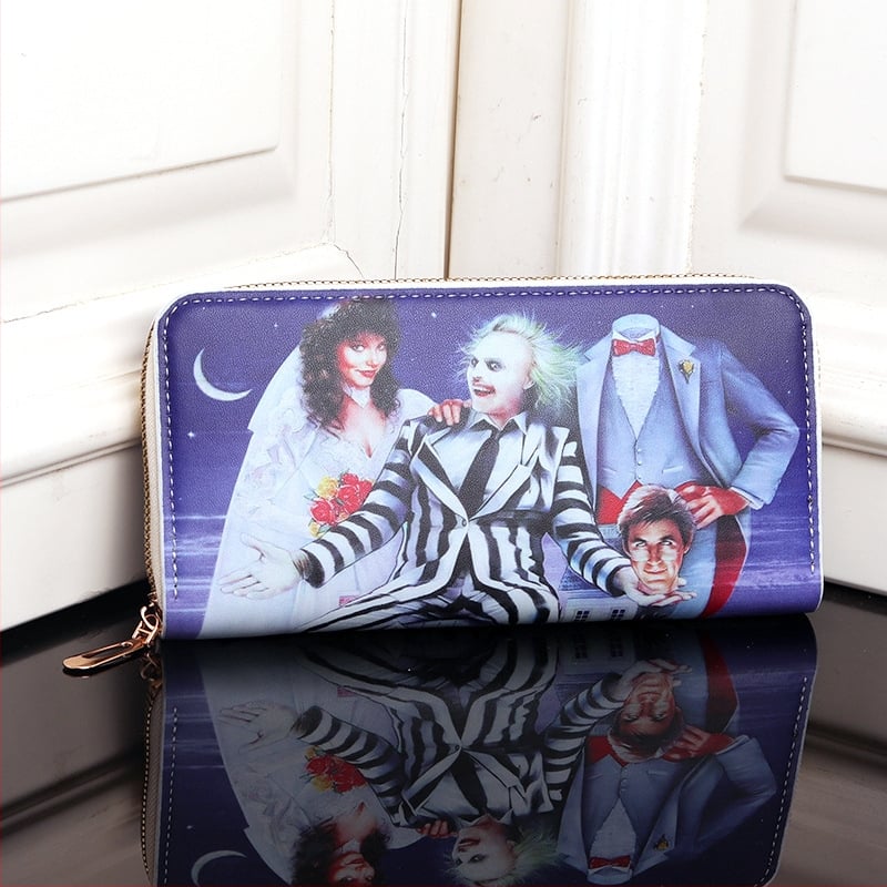 Bērnu makiņa ar raksturu motīvu, PVC materiāls, iekšējā odere no sintētiskās ādas, ūdensizturīgs, izlaista 2024. gada pavasarī