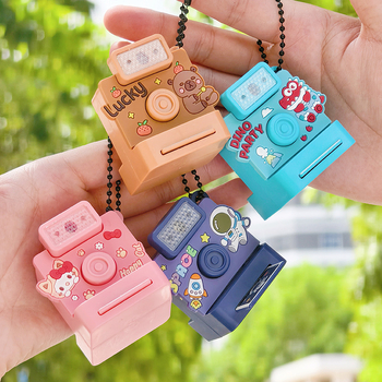 Jucărie-cameră cu iluminare și sunet, pandantiv pentru chei și ornament pentru ghiozdan, din plastic, pentru copii 4–6 ani