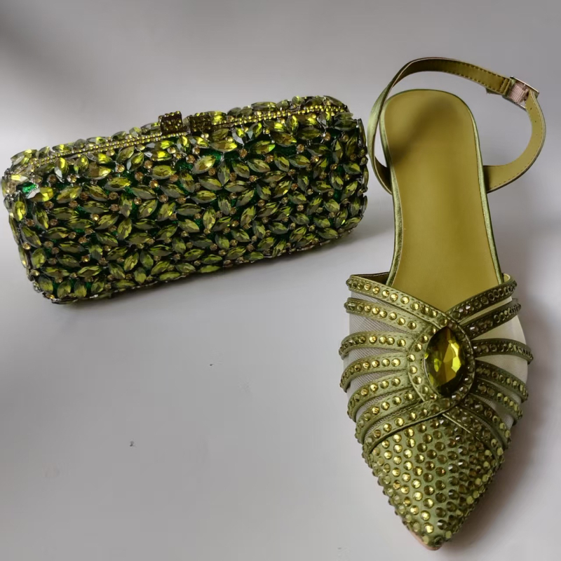 Moteriški odiniai sandalai su atgaline juosta, su kristalais, smailus pirštas