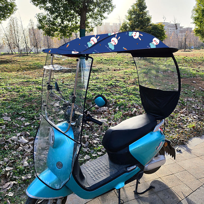 Protecție solară pentru vehicul electric cu țesătură poliester 210T, ramă din fibră, deschidere manuală, UPF >40, impermeabil