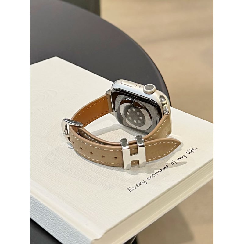 Каишка за смарт часовник от естествена кожа, катарама с пин, съвместима с Apple, Samsung и Huawei, пусната през 2025 г.