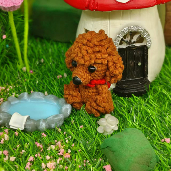 Pleteni vuneni psi privjesak s rasama: corgi, beagle, shiba inu, bulldog, dachshund; ručno pleteno, čista pamuk, zima 2022, visoki rang nekonvencionalni stil