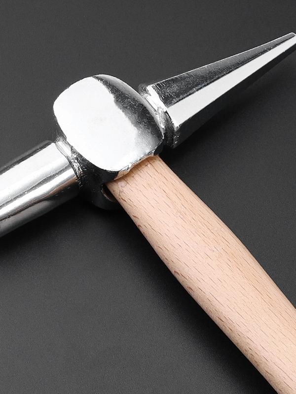 Чук с остра глава за железопътна поддръжка и геоложка работа (Марка: Друг; Тип: Друг; Взривозащита: Не; Удароустойчивост: Не; Внос: Не)