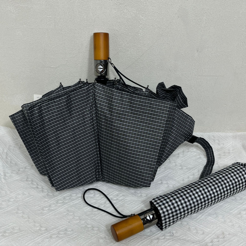 Umbrelă auto cu 10 nervuri, deschidere automată, mâner din lemn, țesătură 210T, tijă din aliaj