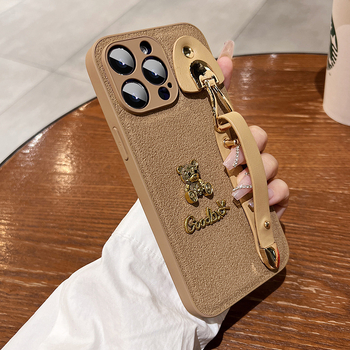 Retro kovový medve kožený vzor náramok pre zadný kryt iPhone 11–14 Pro/Pro Max, TPU, proti opotrebeniu, proti pádom, povrch postrekom