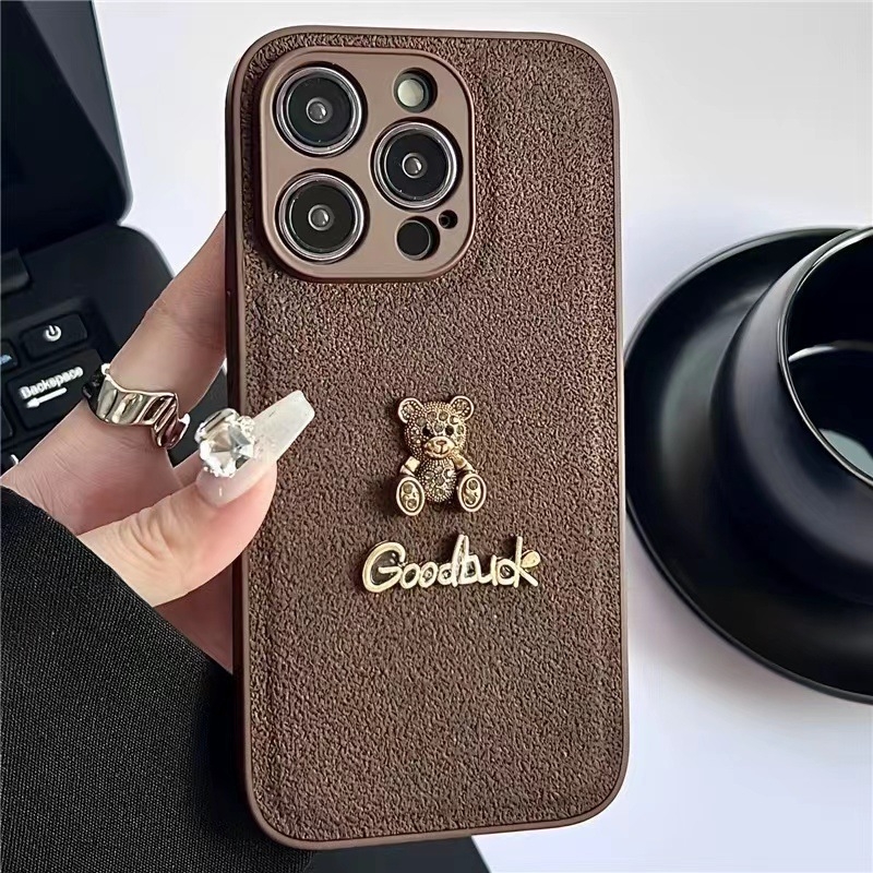 Retro kovový medve kožený vzor náramok pre zadný kryt iPhone 11–14 Pro/Pro Max, TPU, proti opotrebeniu, proti pádom, povrch postrekom