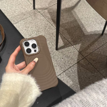 Casetify Wave θήκη για iPhone 16 Pro Max, 15 Pro και 13 Pro – σιλικόνη, αμυδρό τελείωμα, ζωγραφισμένο στυλ καρτούν, μαγνητικό