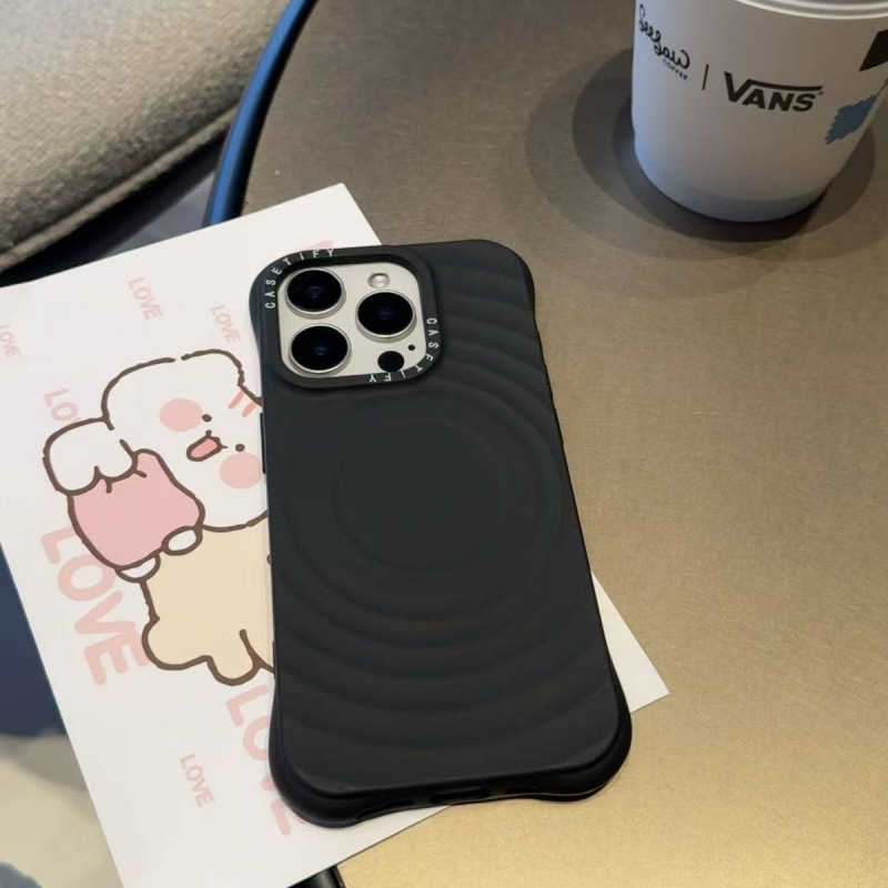 Casetify Wave θήκη για iPhone 16 Pro Max, 15 Pro και 13 Pro – σιλικόνη, αμυδρό τελείωμα, ζωγραφισμένο στυλ καρτούν, μαγνητικό