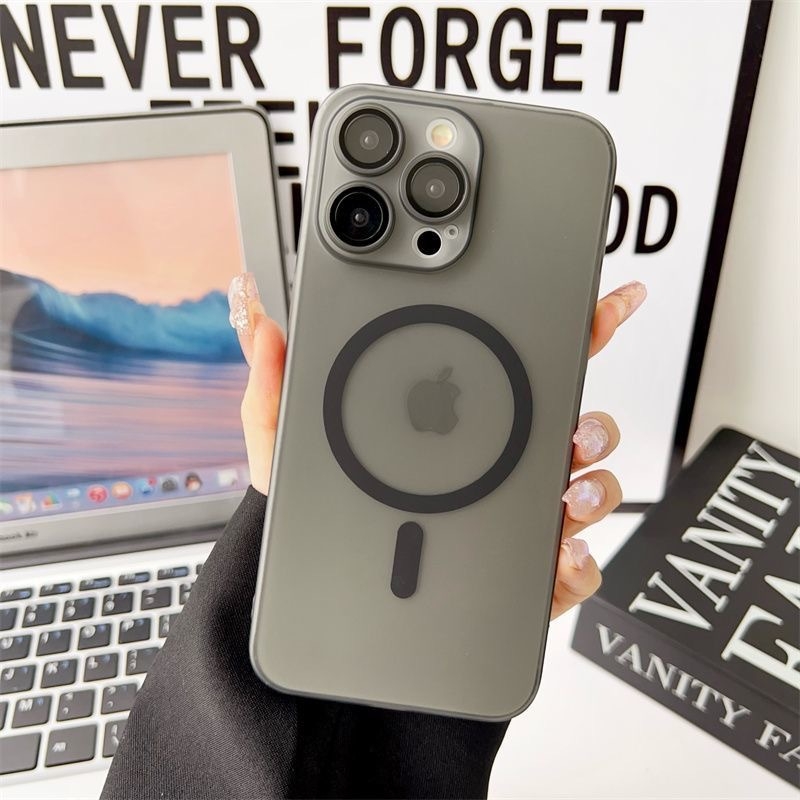 Viedtālruņa vāciņš iPhone 16 Pro Max, 14 un 13 – PC ciets, matēts virsma, magnētisks, triecienizturīgs, pret pirkstu nospiedumiem