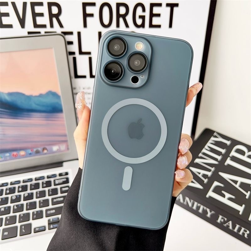 Viedtālruņa vāciņš iPhone 16 Pro Max, 14 un 13 – PC ciets, matēts virsma, magnētisks, triecienizturīgs, pret pirkstu nospiedumiem