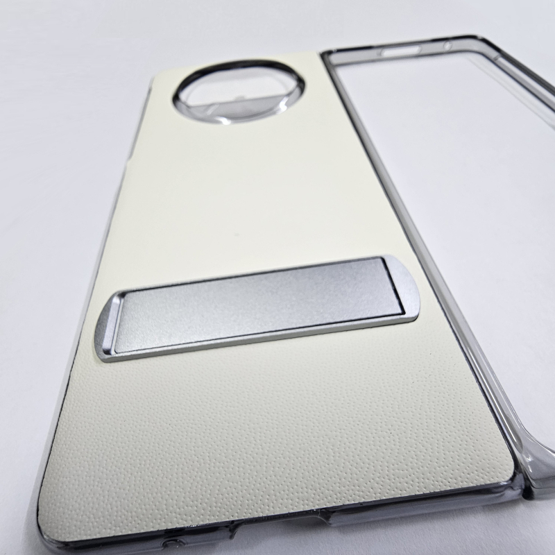 Huawei Mate X6 ādas korpuss ar statīvu un priekšējā rāmis aizsardzību — Īsta āda, Roku darbs, Personalizējams
