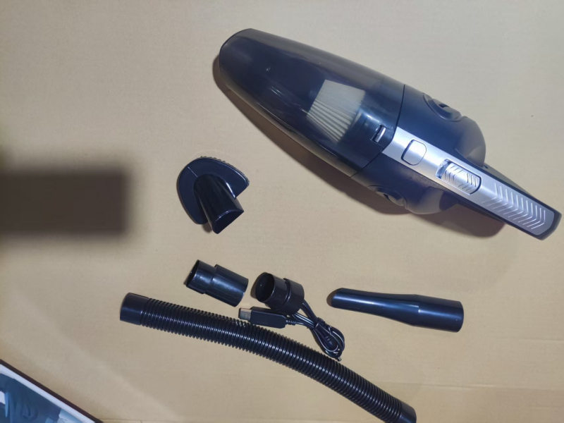 Безжичен ръчен вакуум за автомобил – 36V, 120W, 20000Pa всмукване, презареждаем