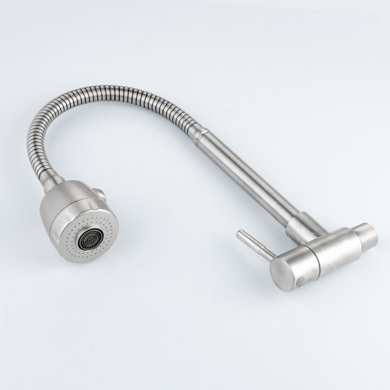 Kuchynská batéria z nerezovej ocele, zabudovaná do steny, jednosmerný studený prívod, keramický diskový ventil, otočná hadica