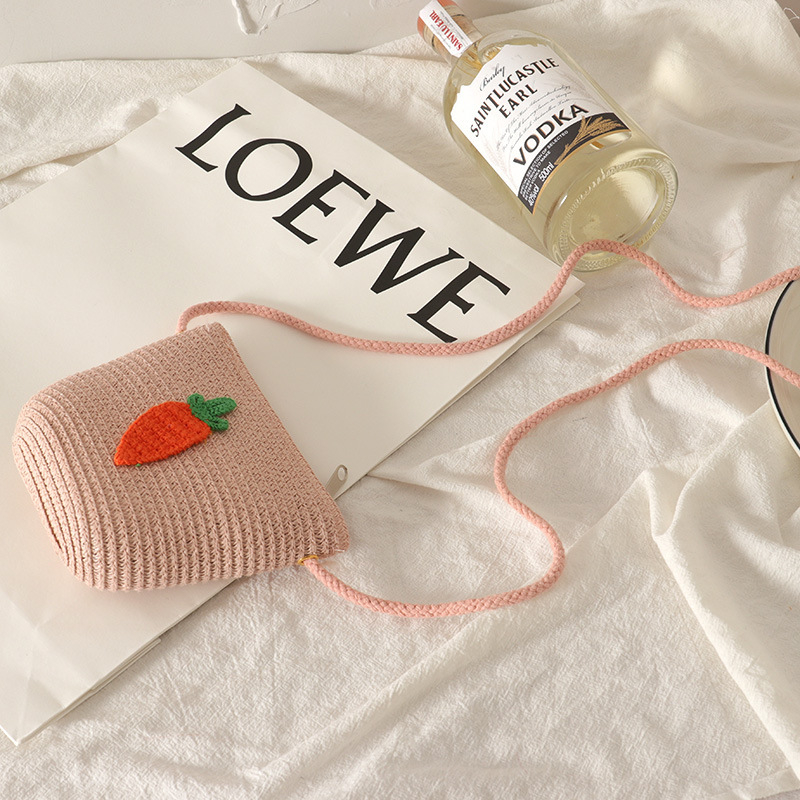 Geantă pentru copii din pai, lucrată manual, cu curea crossbody și fermoar cu model fructe