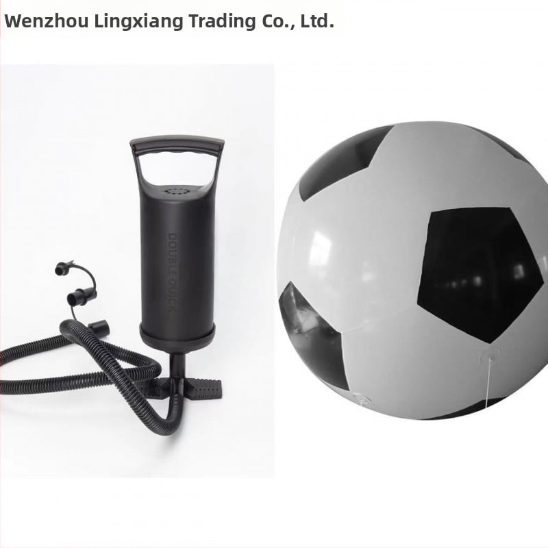 Piepūšama futbola bumba no PVC, šūta ar mašīnas šuvumiem, bez logotipa, vispārējai lietošanai