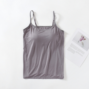 Camisole beépített párnázott kosárral; Modal anyag; 90–95% viszkóz; Sling pántok; mély kivágás