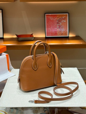 Geantă din piele, formă de scoică, cu fermoar – crossbody