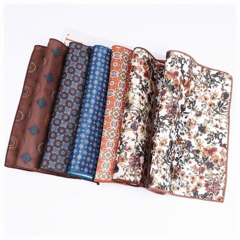 Kabatas lakatiņš jakai – poliestera diegs, monohromatisks raksts, druka, poliestera oderes