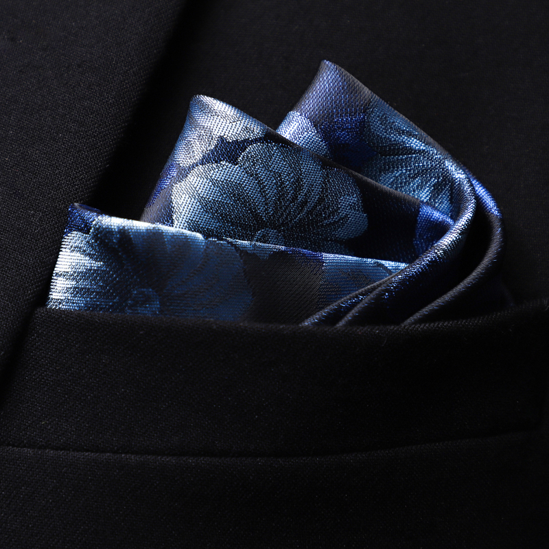 Kabatas lakatiņš kostīmam, ziedu raksts, poliesters, poliestera šķiedras oderes, diega krāsošana, drukāšana