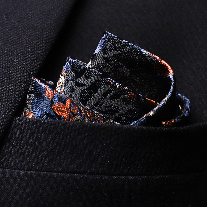 Kabatas lakatiņš kostīmam, ziedu raksts, poliesters, poliestera šķiedras oderes, diega krāsošana, drukāšana