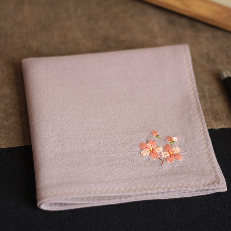 Kabatas lakats Unique – Sakura izšuvums, sakausējums materiāls, 2025. gada pavasaris, noliktavā