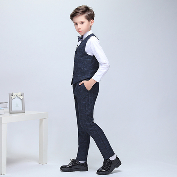 Bērnu uzvalka komplekts britu stilā rudens-ziemas sezonai, jakas ar vienu pogu, galvenais audums: poliesters 80%, vecums 3–8 gadi, rudens 2025 izlaidums.