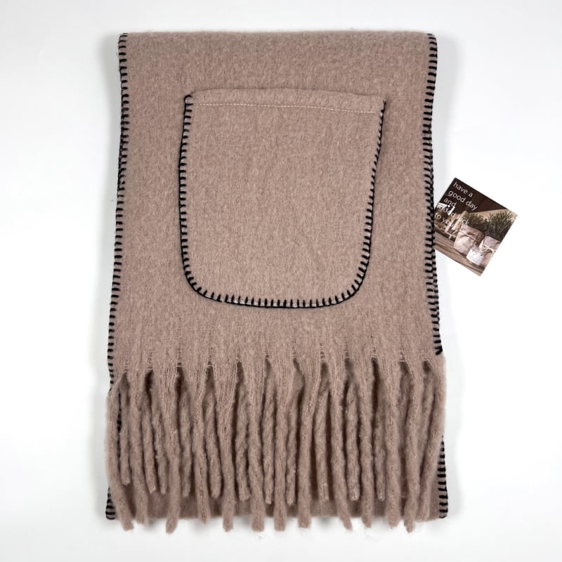 Mohēras šalle ar pūpjiem un lielām kabatām, ziemai, 100% poliesters