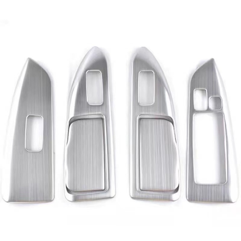 Iekšējais durvju roktura panelis – nerūsējošais tērauds; skrāpējumu un nodiluma izturīgs; pozīcija: logu slēdžu panelis; saderīgs ar Toyota Prado LC120; zīmols Sphoree