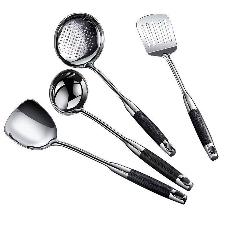 Set lyžíc a špachtľe z nerezovej ocele s drevenými rukoväťami – teplotne odolný, protišmykový, odolný, viacúčelový, s možnosťou personalizácie