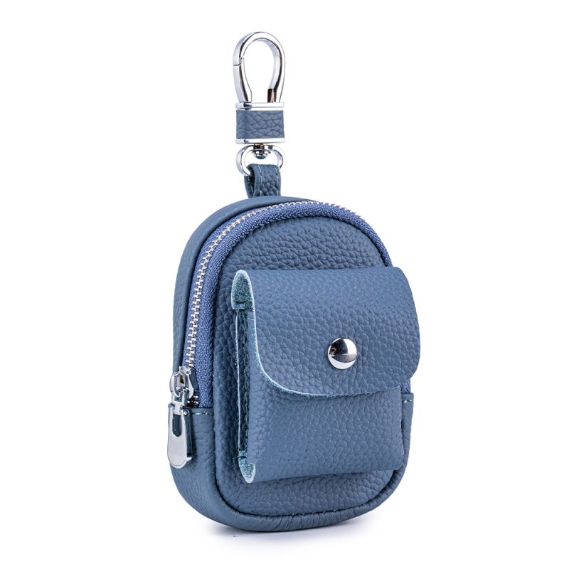 Μίνι τσαντάκι μέσης από γνήσιο δέρμα για κλειδιά και αξεσουάρ — μονόχρωμο σχέδιο, αστικός μινιμαλισμός, επένδυση από γνήσιο δέρμα, κυκλοφορία φθινοπωρινή 2025