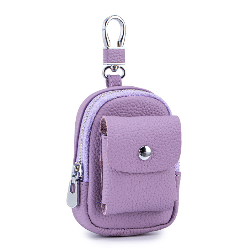 Μίνι τσαντάκι μέσης από γνήσιο δέρμα για κλειδιά και αξεσουάρ — μονόχρωμο σχέδιο, αστικός μινιμαλισμός, επένδυση από γνήσιο δέρμα, κυκλοφορία φθινοπωρινή 2025