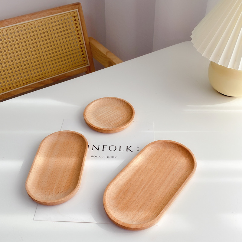 Drveni podnos za čaj, kružni oblik, moderni minimalistički stil, polirani završni sloj, mogućnost prilagodbe