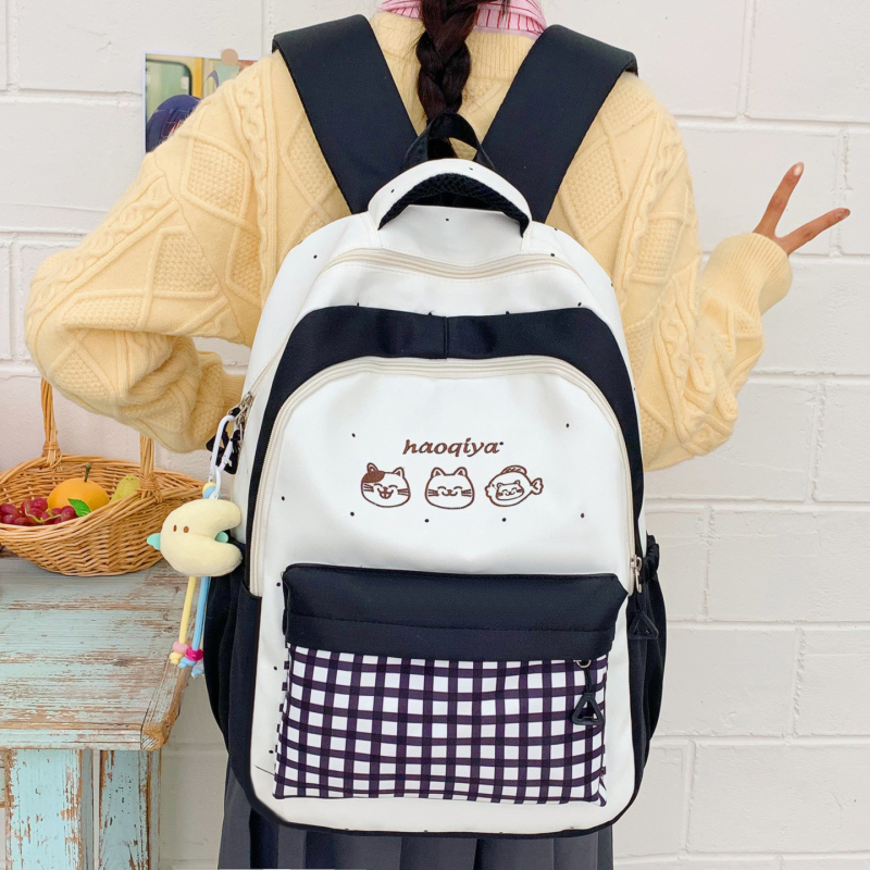 Hátizsák nylonból, zseb laptophoz, zseb telefonhoz, vízálló, lopás elleni védelem