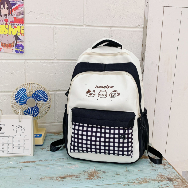 Hátizsák nylonból, zseb laptophoz, zseb telefonhoz, vízálló, lopás elleni védelem