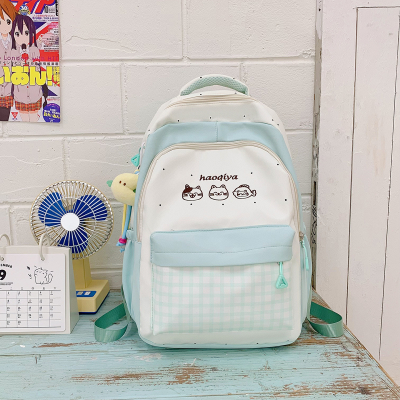 Hátizsák nylonból, zseb laptophoz, zseb telefonhoz, vízálló, lopás elleni védelem