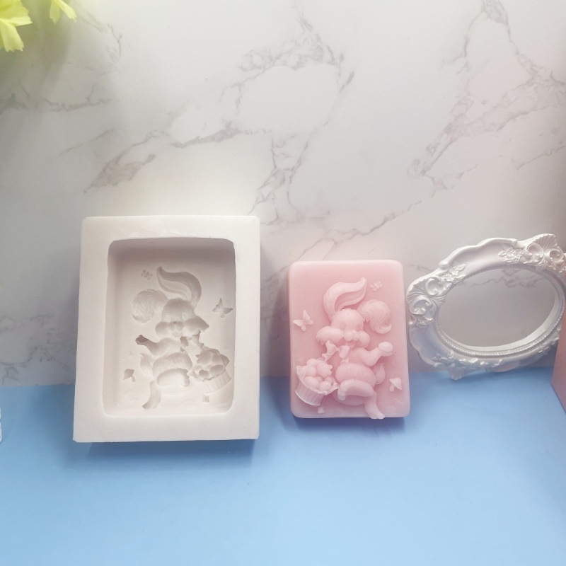 Formă din silicon în formă de iepuraș pentru săpun și prăjituri; formă neregulată; material: silicon; potrivită pentru rășină epoxidică și lumânări aromatice