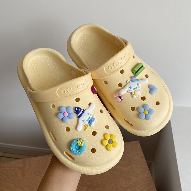 Slip-On klogai su gumine padu – lengvi, neslidūs, apvali nosis, pado storis ≤0,5 cm