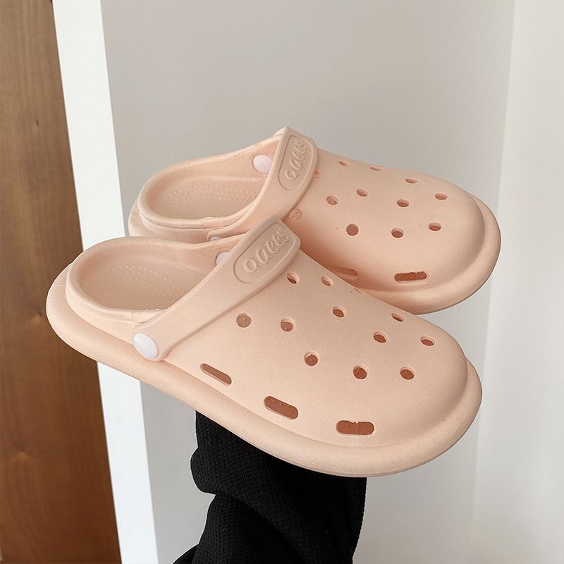 Slip-On klogai su gumine padu – lengvi, neslidūs, apvali nosis, pado storis ≤0,5 cm
