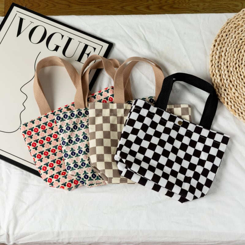 Corduroy vintage kézitáska ebédhez nőknek — horizontális négyszögletes forma, mágneszáras zárás, pamut bélés, városi stílus