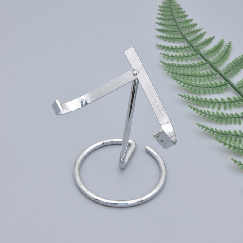 Suport metalic pentru ornamente din cristal, suport de expunere pentru grupuri de cristale și fosile, stil modern minimalist, finisaj electroplacat, personalizare disponibilă