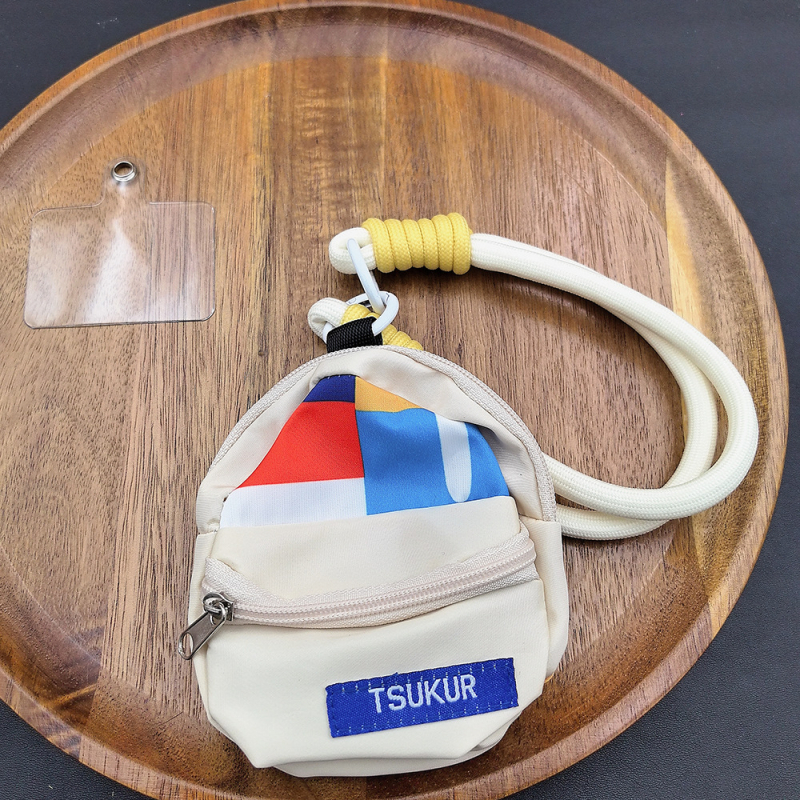 Lančić za mobitel — pleteni dizajn, poliester materijal, metalna kopča, unisex stil