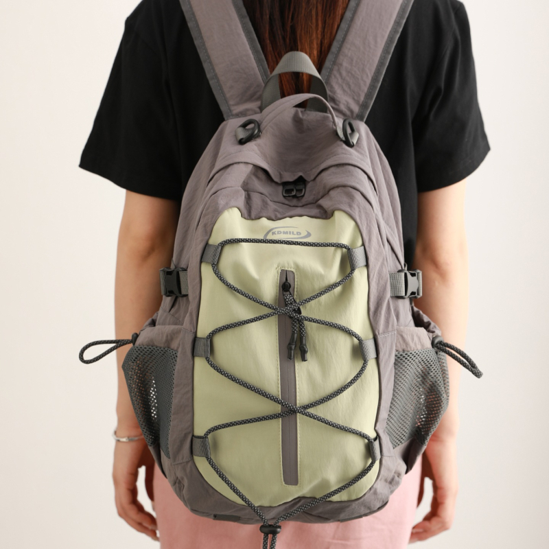 Casual ruksak unisex za planinarenje i putovanja, <20L, pogodan za 8-inčni prijenosno računalo, uzorak 69850, ljeto 2025